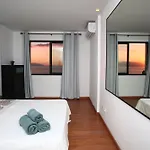 Апартаменты Sunset Paradise