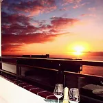 Апартаменты Sunset Paradise
