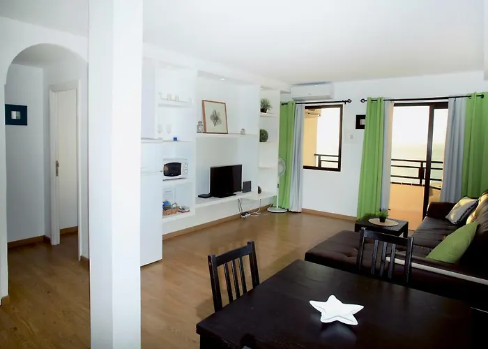 Sunset Paradise Apartment *