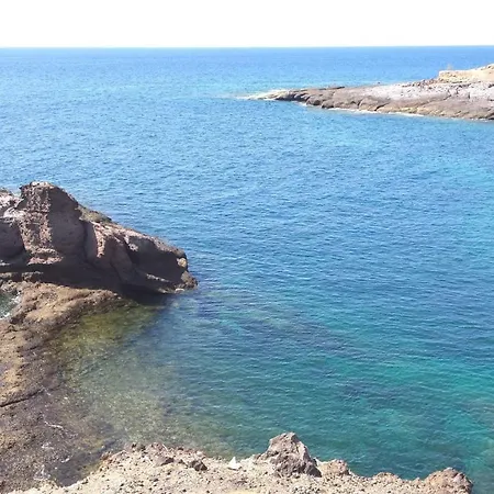 Апартаменти Sunset Paradise